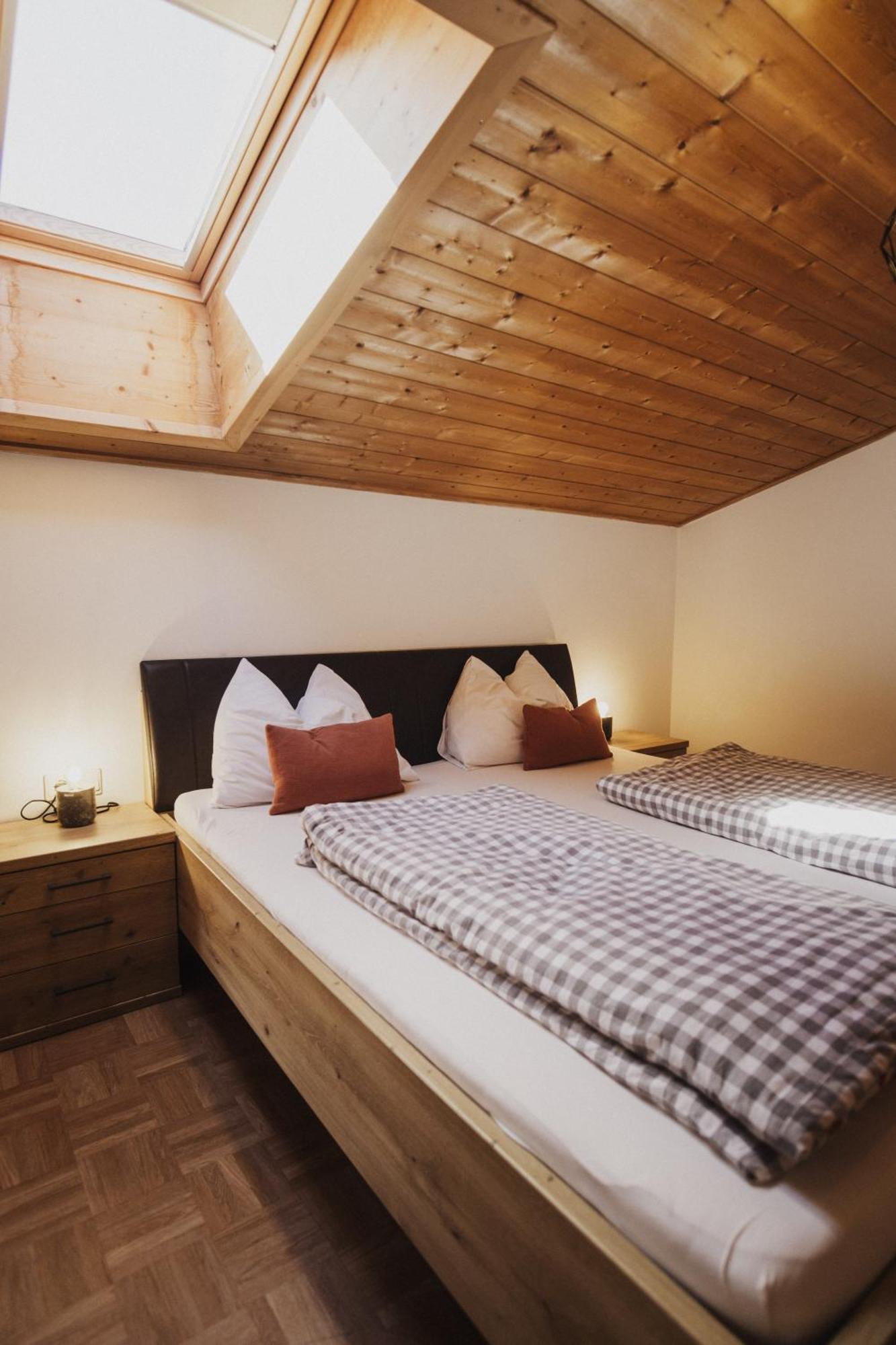 Toellhof Apartments And Farm Natz-Schabs Экстерьер фото