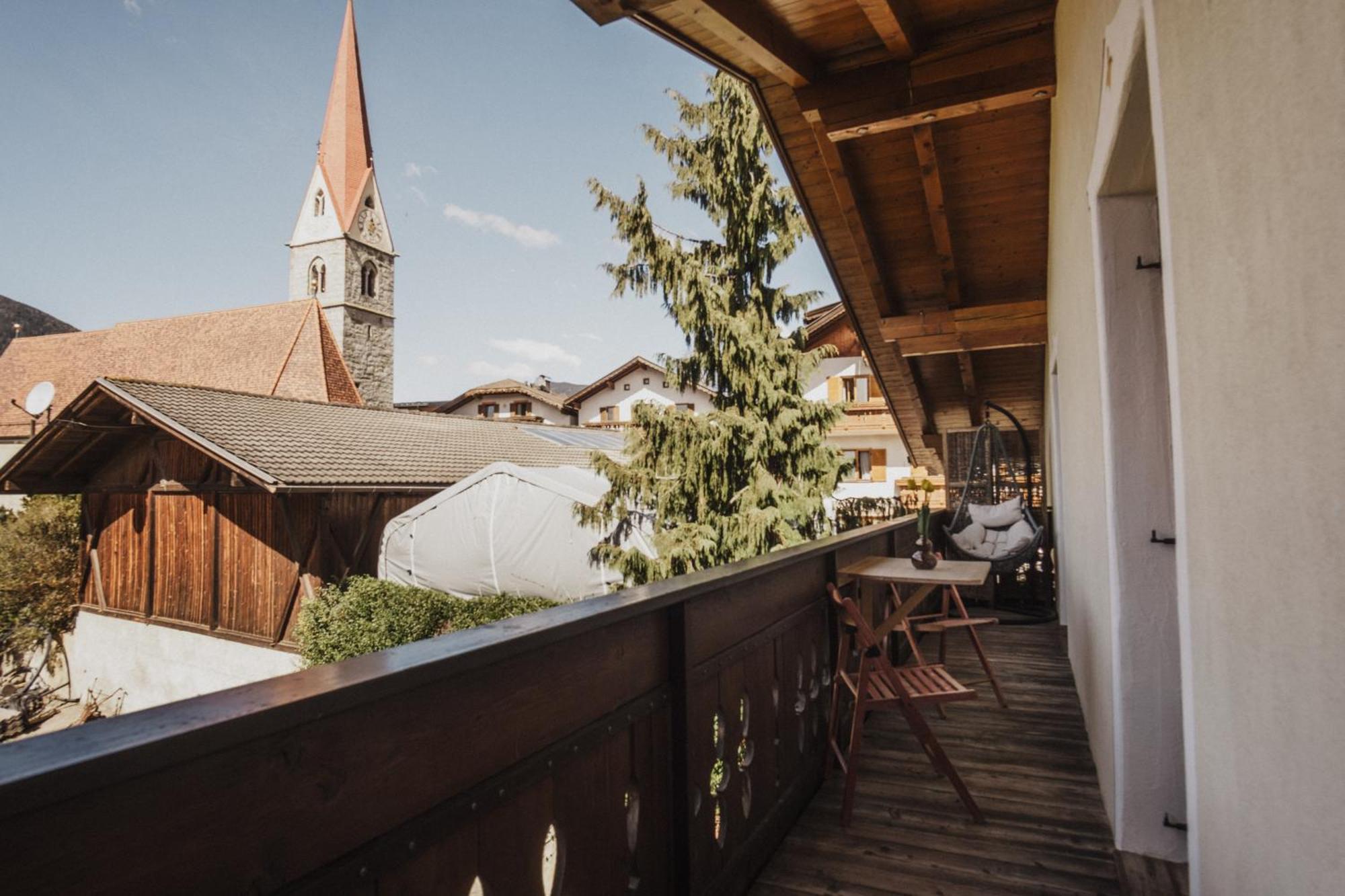 Toellhof Apartments And Farm Natz-Schabs Экстерьер фото